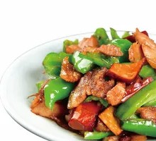 Stir-fried Pork with Spicy Chili and Sautéed Garlic