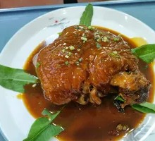 Braised Pig's Trotter