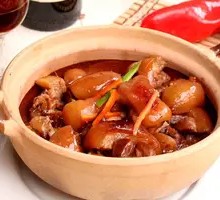 Braised Pig Trotter