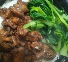 Pork Rib and Beef Clay Pot Rice