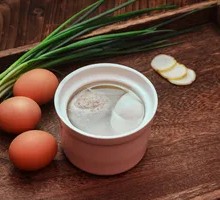 Clay Pot Meat Cake Soup