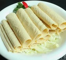 Oil-soaked tofu skin