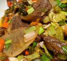 Old Jar Sichuan Pickled Cabbage Stir-Fried Beef