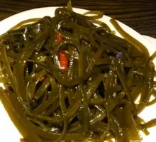 Thin seaweed strips