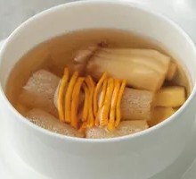 Daily Slow-Cooked Herbal Soup