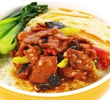 Stir-fried Yellow Beef Rice