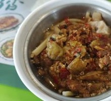 Bamboo Shoots Steamed Chicken Wings