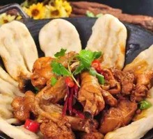 Delicious Stewed Chicken with Potatoes