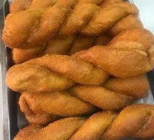 Trendy Yogurt Flower