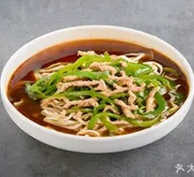 Stir-Fried Pork with Green Pepper Noodles