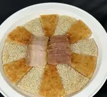 Fried Rice Cake with Preserved Meat
