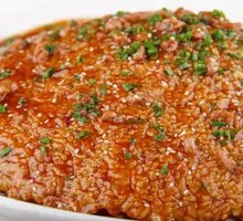 Beef Cubes with Rice Crackers