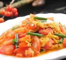 Tomato and Egg Stir-Fry