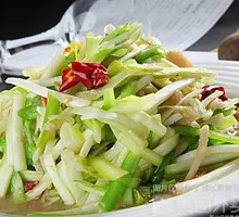 Shredded Pork with Leek Greens