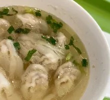 Special Chicken Broth Dumplings