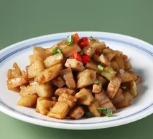 Stir-Fried Lotus Root Cubes