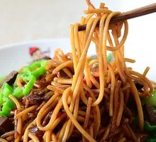 Beef Egg Fried Noodles