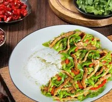 Green Pepper Shredded Pork Rice