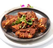 Spiced Pork Rib Salad