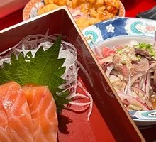 Salmon Sashimi