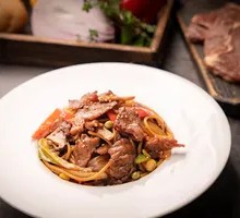 Black Pepper Beef Spaghetti
