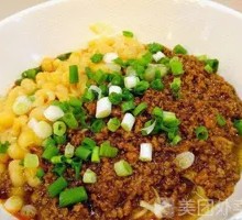 Signature Pea and Pork Noodles