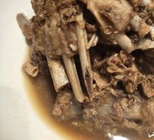 Sauce-Flavored Lamb Bones