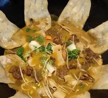 Stewed Pork Ribs in Clay Pot