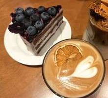 Blueberry Chunk Cake