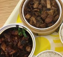 Preserved Vegetable Braised Pork