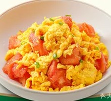 Scrambled Eggs with Tomatoes