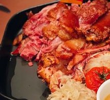 Heisenberg Classic German Flame Roast Pork Shank