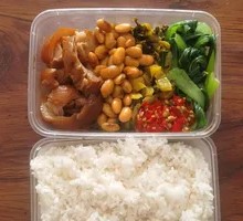 Pork Trotter Rice Bowl