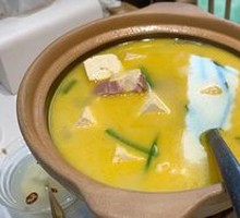 Huainan Tofu Stewed with Huizhou Ham
