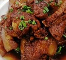Braised Black Pork