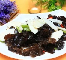 Wood Ear Mushroom and Chinese Yam