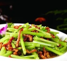 Celery and Red Pepper Shredded Pork