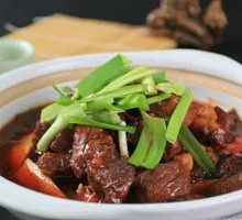 Beef Stewed with Potatoes