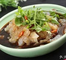 Cucumber and Jellyfish Salad
