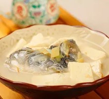 Fish Head Stewed with Tofu