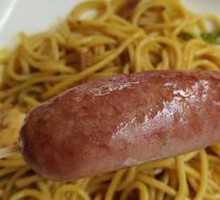 黑椒烤肠意大利面