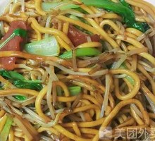 Sausage Stir-Fried Noodles
