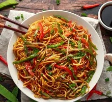 Sausage Egg Fried Noodles