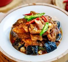 Fermented Guilin Fish with Stinky Tofu