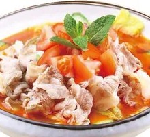 Tomato Beef Noodle Soup