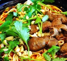 Stewed Intestine Rice Bowl