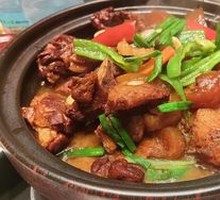 Braised Turnip with Dabie Mountain Free-Range Pork