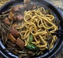 Signature Dried Bean Curd Braised Noodles