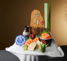 Sake Foie Gras and Salmon Platter