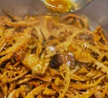 Braised Pork with Dried Bamboo Shoots